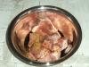 Lezzetli eti kızartmak Nasıl - baharatlı domuz multivarka