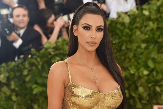 Kim Kardashian doğum 4 çocuk detaylarını paylaştı