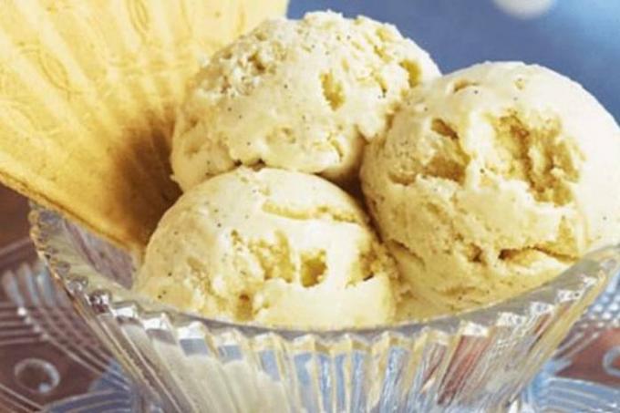 Kilo veren bir diyette ne pişirilir: muzlu dondurma