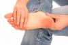 Ayak parmakları arasında ayak Ağrı: Morton nöroma