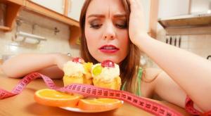 Sıkı diyetler olmadan kaybetmek ağırlığına psikologdan 5 ipucu