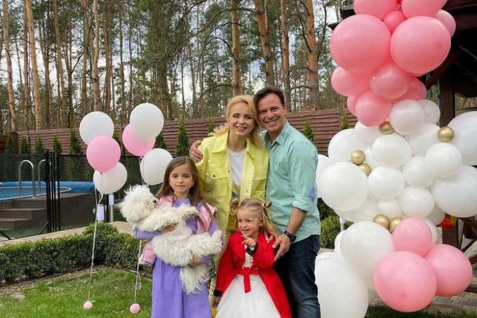 Lilia Rebrik kızına doğum günü için bir ev ve araba verdi
