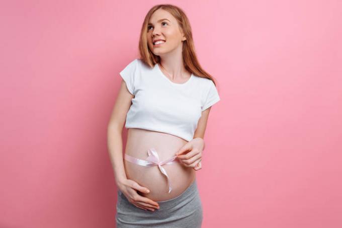 33 Haftalık Hamile: tüm bebek bekleyen anne sağlığı ve bebeği hakkında bilmeniz gereken