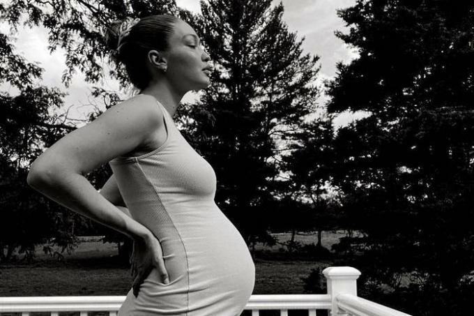 Gigi Hadid, hamileliği modellik kariyeriyle nasıl birleştirdiğini anlattı