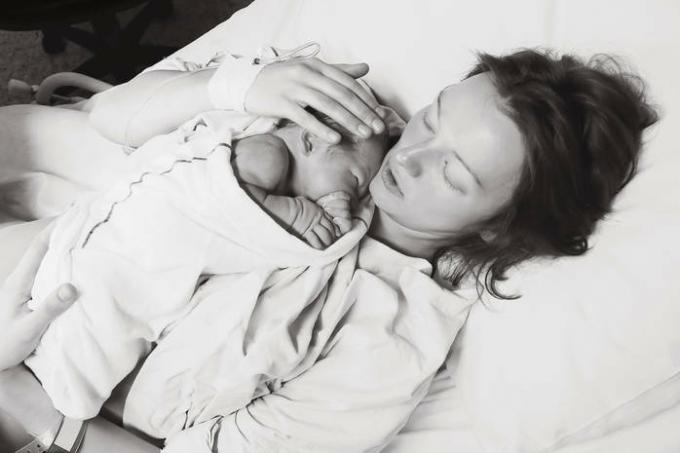 Fotoğraflarla ortak doğum: Bebeklerini ilk kez gören 10 baba