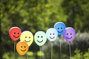 Neden daha fazla gülümseme gerekiyor: 4 pozitif nedenleri